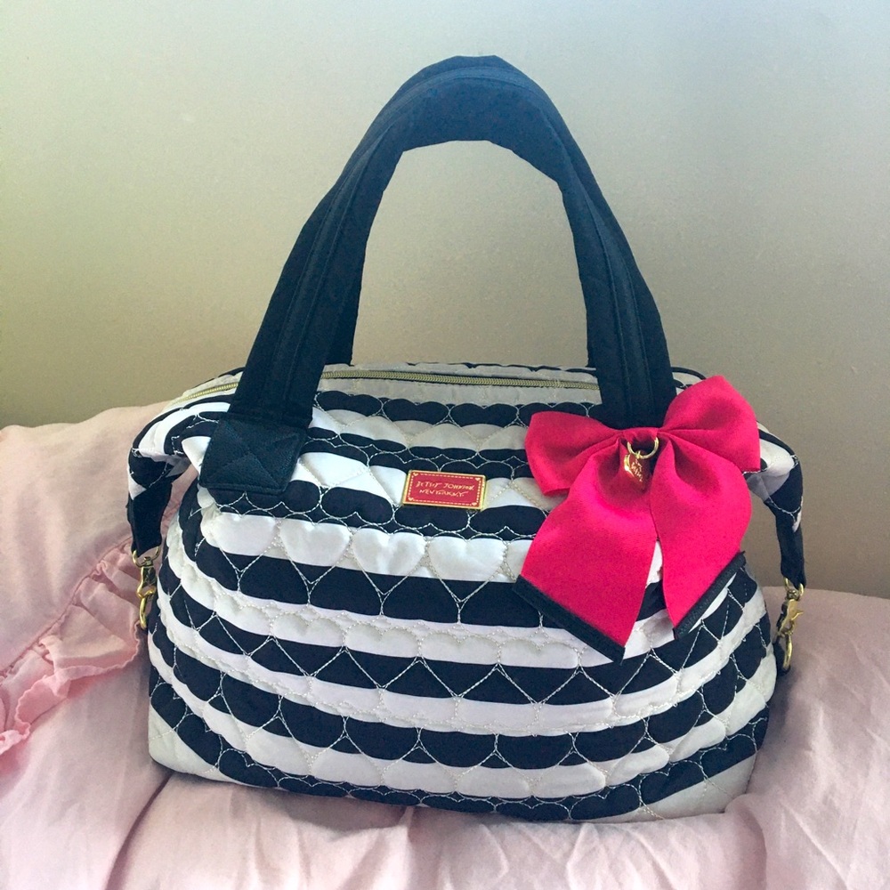 Betsey Johnson Overnight Sleeper Bag - B&W Stripe with Quilted Hearts